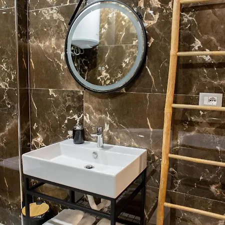 Terra'vista Deluxe Privatunterkunft Tirana